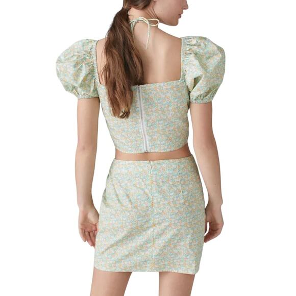 Another Girl Urban outfitters NWT Green Floral Cropped Puff Top & Mini Skirt Set - Picture 2 of 16